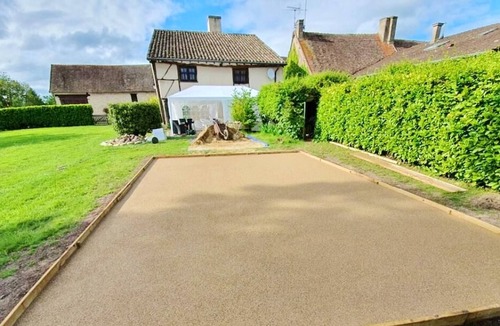 Gigny-sur-Saone House | Homerez - House for 15 ppl. with swimming-pool and garden at Gigny-sur-Saône