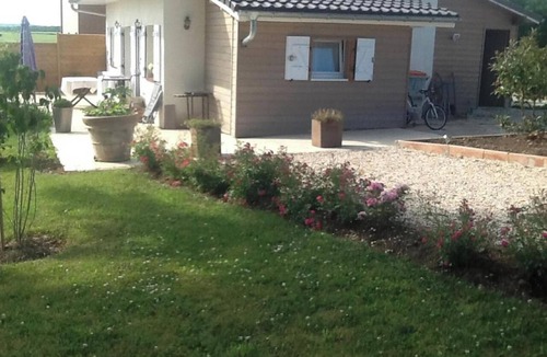 Chateney House | Homerez - House in Châteney