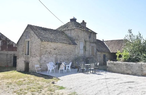 Le Puley House | Homerez - House in Le Puley