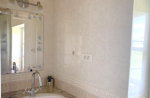 Nauviale House | Homerez - Nice house for 4 ppl. with shared pool, garden and terrace at Nauviale
