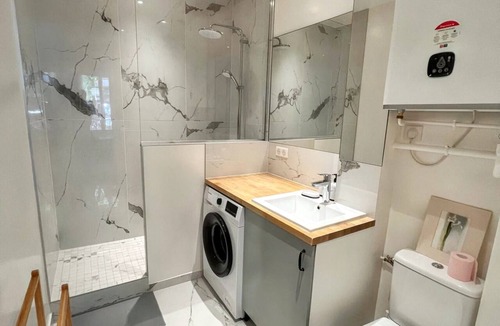 Montrouge Apartment | Homerez - Studio in Montrouge