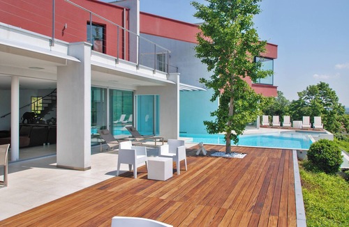 Saint-Desirat Villa | Homerez - Villa in Saint Désirat