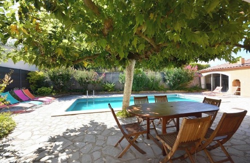 Saint-Didier Villa | Homerez - Villa in Saint-Didier