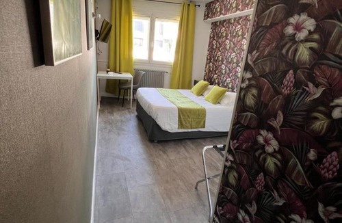 Guilherand-Granges Hotel | Hotel Alpes Cevennes