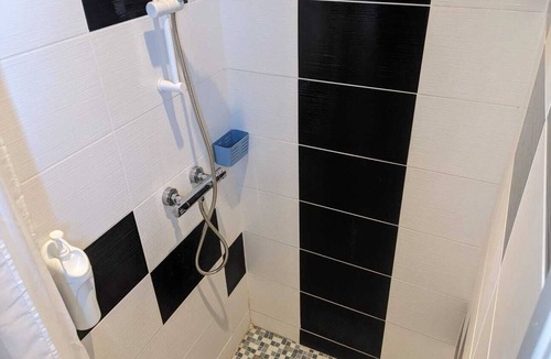Nevers Hotel | Hotel BETHEL