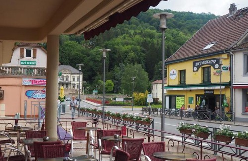 Pont-de-Roide Hotel | HOTEL DES VOYAGEURS