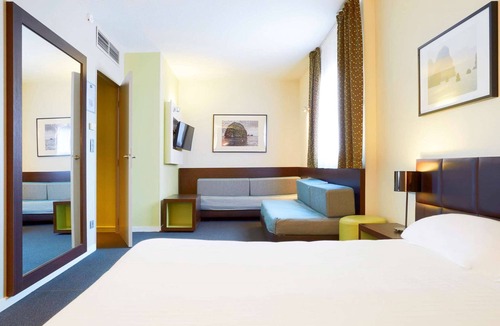Athis-Mons Hotel | Hotel Kyriad Orly Aéroport Athis Mons