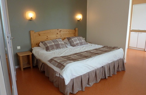 Villers-le-Lac Hotel | Hotel Restaurant Les Cygnes