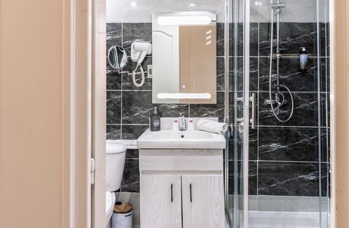 Ivry-port Hotel | HOTEL ROYAL