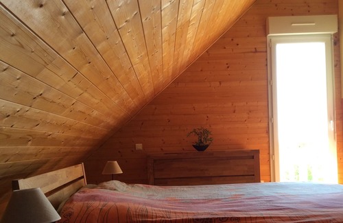 Hautecour House | House 190m² 8 people. Terrace, lake view, garage, 2500m² of land