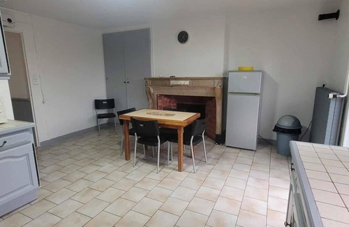 Serqueux House | House 2 double bedrooms courtyard/garden near spa BOURBONNE LES BAINS