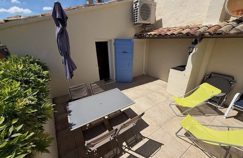 Villes-sur-Auzon House | House at the foot of the Ventoux with terrace and air conditioning