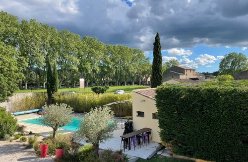Taillades House | House at the foot of the Luberon