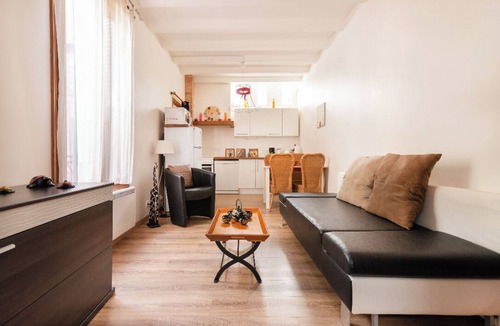 Le Perreux-sur-Marne House | House borders of Marne, between Disney and Paris!