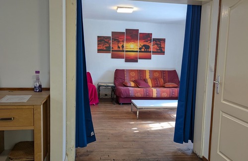 Baccarat Cottage | House in old inn - 8 guests