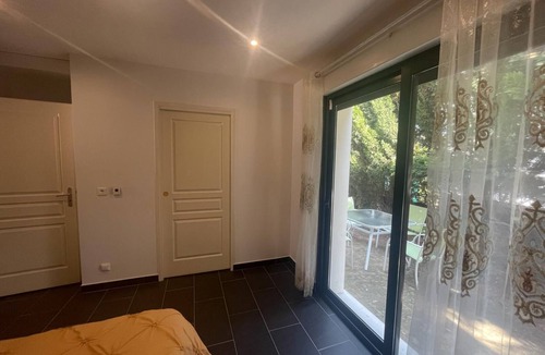 Villeneuve-le-Roi House | House Villa 15min Orly 20min Paris with swimming pool, SPA, sauna and fitness room
