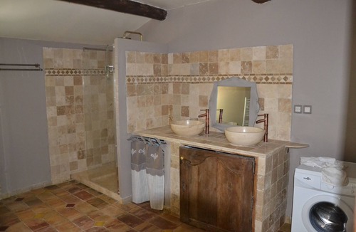 Saint-Pierre-de-Vassols House | House with pool