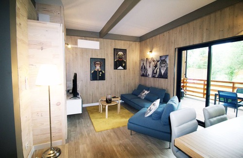Doucier House | HOUSE WITH AIR CONDITIONING