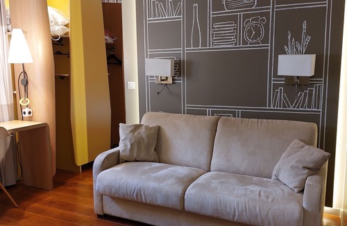 Besancon Old Town Hotel | ibis Besancon Centre Ville