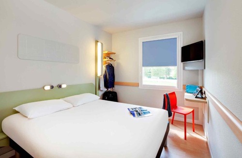 Saint-Pourcain-sur-Sioule Hotel | ibis budget Saint Pourcain