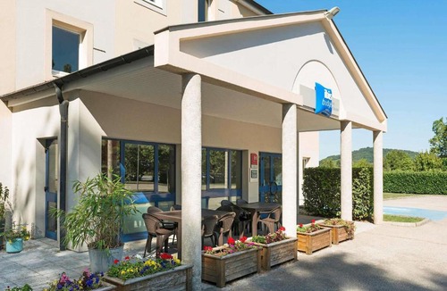 Lons-le-Saunier Hotel | ibis Budget Lons-le-Saunier