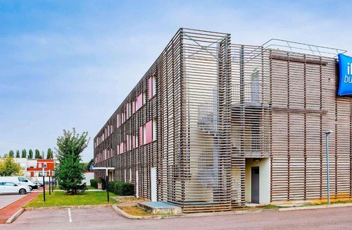 Borny Hotel | ibis budget Metz Technopole