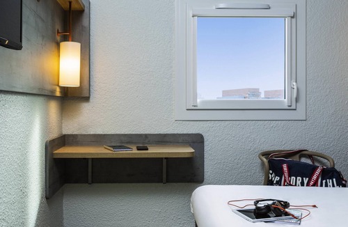 Le Kremlin-Bicetre Hotel | ibis budget Paris Porte d'Italie Est