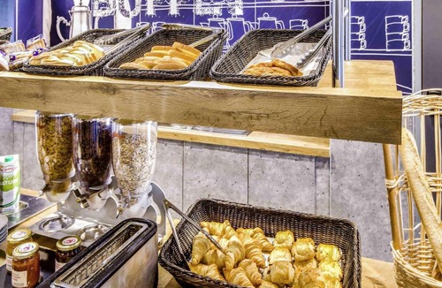 Orly Hotel | ibis budget Paris Coeur d'Orly Airport