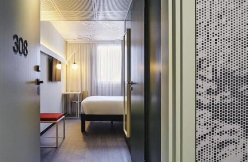 Montlhery Hotel | Ibis Montlhery Paris Sud