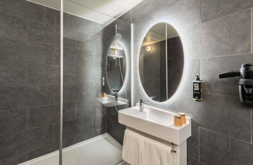 Orly Hotel | ibis Paris Coeur d'Orly Airport
