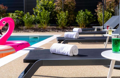 Saint-Paul-Trois-Chateaux Hotel | ibis Saint Paul Trois Chateaux