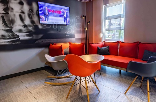 Vesoul Hotel | ibis Vesoul