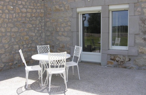 Peyre-en-Aubrac House | Ideal house for your holidays for five people.