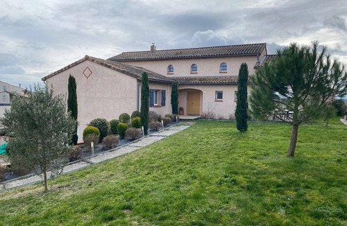 Lux Villa | In a quiet location with a breathtaking view of the Pyrenees, family home