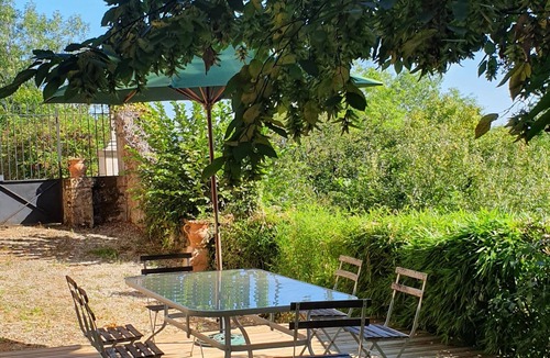 Strenquels House | IN A VERY NICE VILLAGE 4 travellers