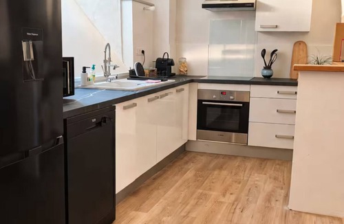 Dole Apartment | In the heart of town - charming and cosy vaulted apartment