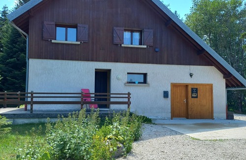 Cerniebaud Ski Chalet | Individual chalet close to the Haute Joux Nordic area