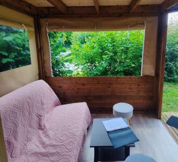 Arc-et-Senans Ski Chalet | Insolite au Camping La Saline d'Arc et Senans