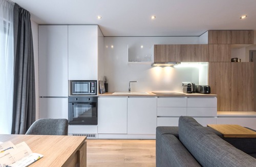 Montriond Apartment | Iroko - Balcony | Sauna | Gym | Morzine