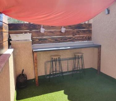 Lachapelle-sous-Aubenas Apartment | Jaccuzzi privatif dans studio tout confort