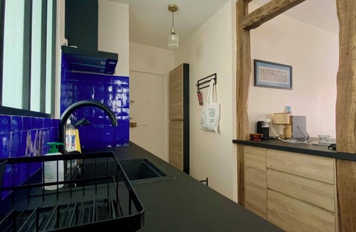 Jardin des plantes Apartment | Jardin des Plantes, apartment ideally located in the 5th arrondissement.