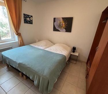 Bedoin House | Jolie maison avec piscine , proche du centre de Bédoin