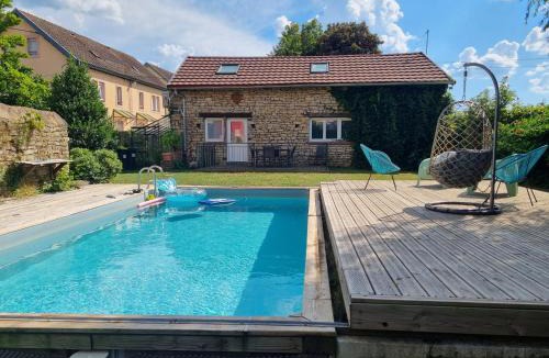 Hericourt Villa | Jolie maison de centre-ville: Le Tournesac
