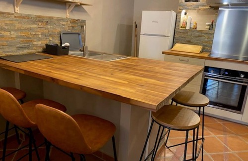 Bedoin House | Jolie Maison de Village au Pied du Ventoux et Terrasse Avec vue Imprenable