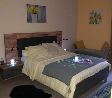Vrecourt Bed & Breakfast | Jonquille Chic La Piccola Venezia