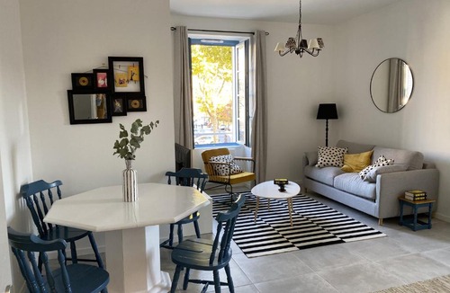 Romans-sur-Isere Apartment | Jules Appart'Hotel, Appartements Centre Ville Romans sur Isère