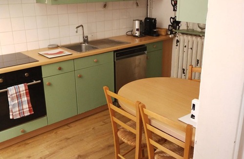 Besancon Old Town Apartment | Just a stone's throw from the Citadel, a luxury apartment that sleeps 5.