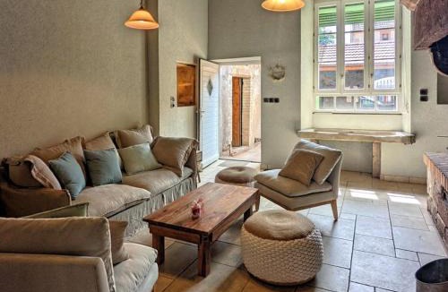 Faucogney-et-la-Mer House | L'Échappée : Gîte Authentique avec Spa à Faucogney-et-la-Mer - FR-1-583-495