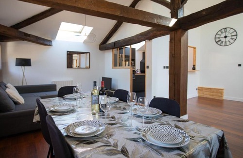 Saint-Antoine-l'Abbaye Apartment | L'écrin de St Antoine