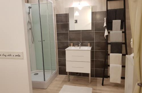 Saint-Germain-les-Arlay House | L'écurie
